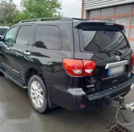 Toyota Sequoia