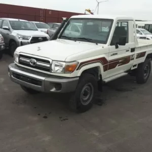 Toyota Land Cruiser 79 HZJ Pick-up single cab